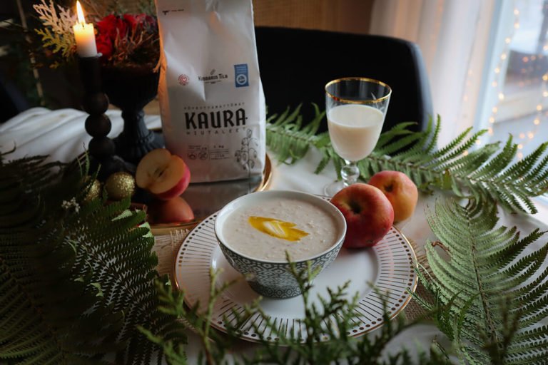Kaurapuuro höyryttämättömistä kaurahiutaleista