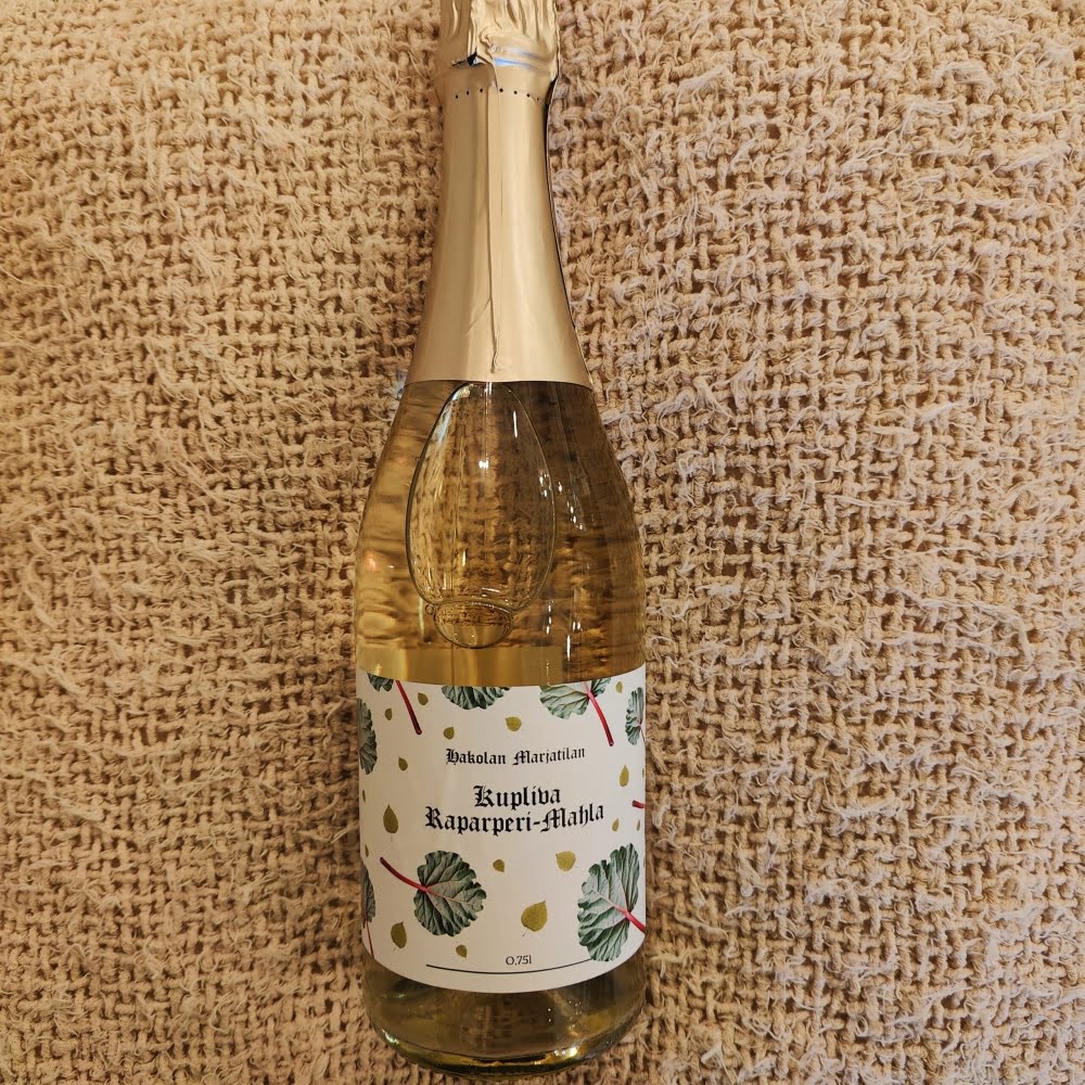 Kupliva raparperi-mahla 0,75L, Hakolan Luomumarjatila