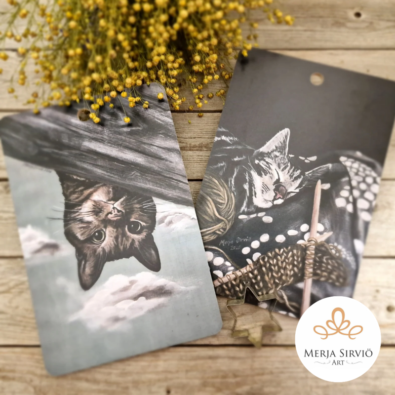 Kissat- kaksipuoleinen leikkuulauta koivuvaneri, Merja Sirviö Art