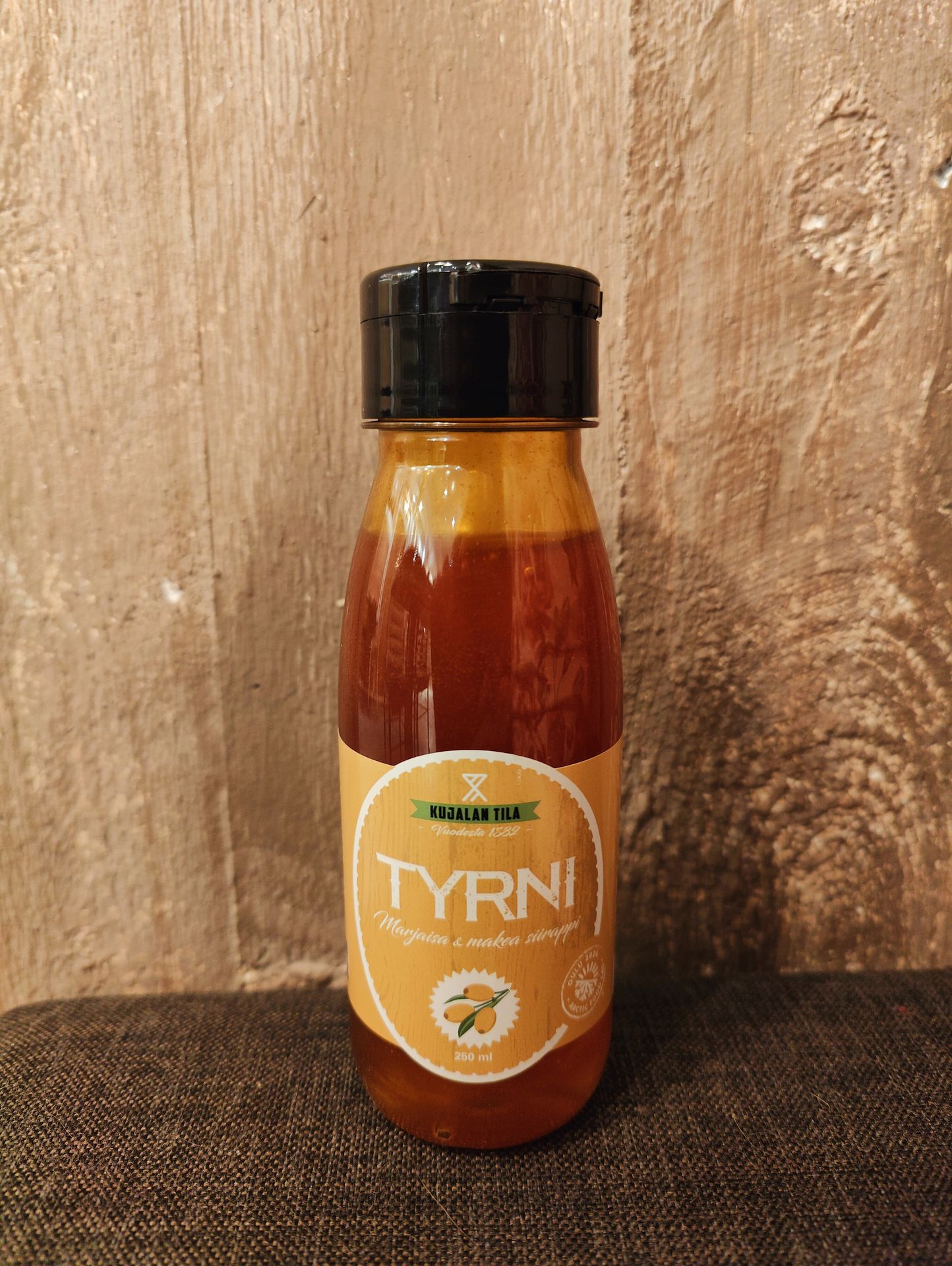 Tyrnisiirappi 250 ml, Kujalan Tila